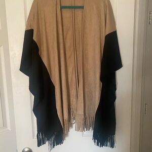 DO+BE Tan and Black Fringed Poncho